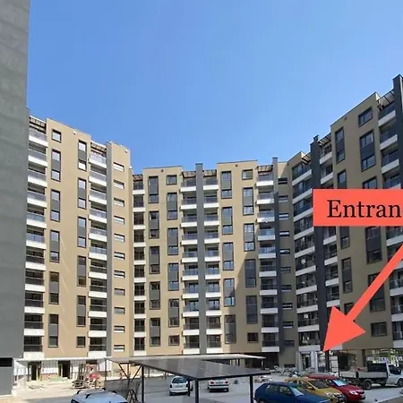 Milo Apartment