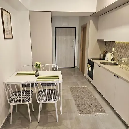 Milo Apartment *