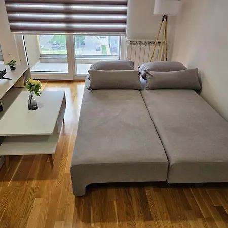 Milo Apartment