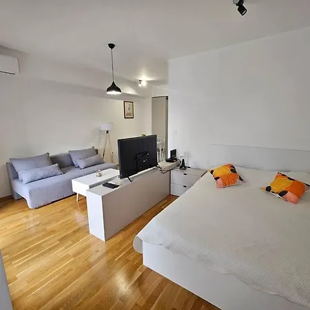 Apartment Milo